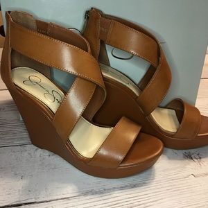 Jessica Simpson tan Wedges